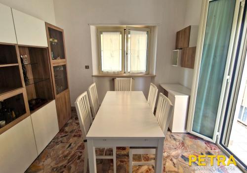 Appartamento - Viale Europa 90 