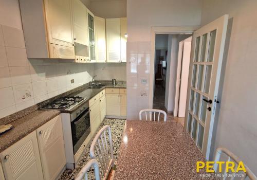 Appartamento - Viale Europa 90 