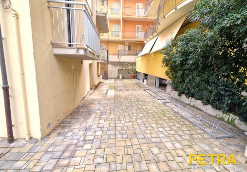 Appartamento - Viale Europa 90 