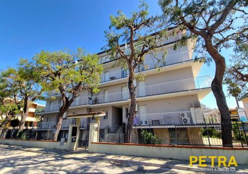 Appartamento estivo - Colleoni 75 - trilocale 6 posti letto 