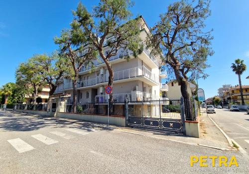 Appartamento estivo - Colleoni 75 - trilocale 6 posti letto 